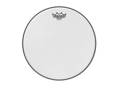 Peau de batterie Remo Ambassador 18" en daim blanc
